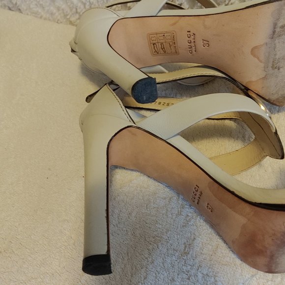 GUCCI Interlocking GG Gladiator Sandal Heels - Picture 12 of 16